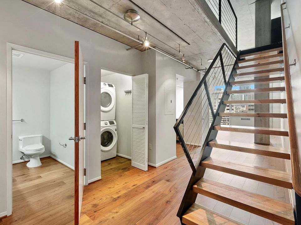 1st image of 77 Dow Pl APT 903