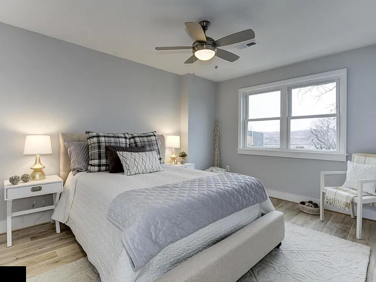 1516 K St SE #2D — Photo 5