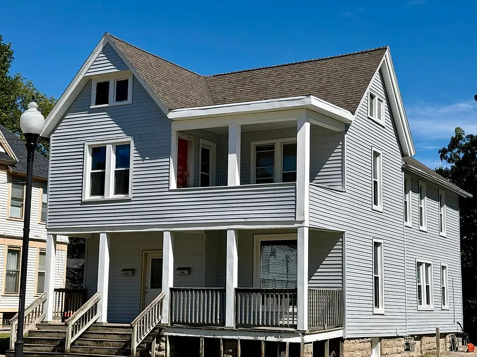 642 Jackson