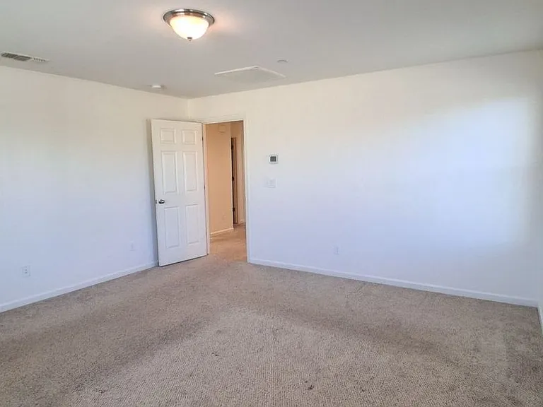 3813 Griffith Ave — Photo 21