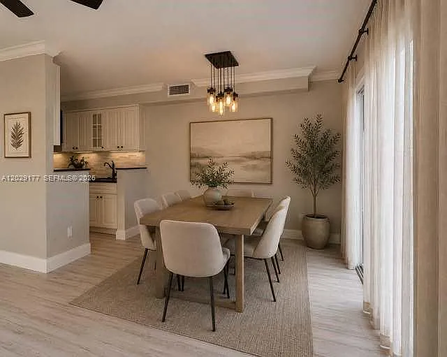 Pinebrooke Condo R — Photo 3