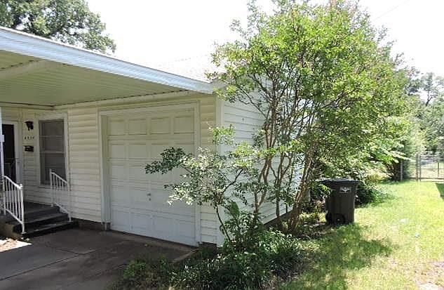 2nd image of 4738 Morris Ave