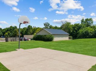 Residences at Grand Blanc Apartments - Grand Blanc, MI, Flint, MI 48507