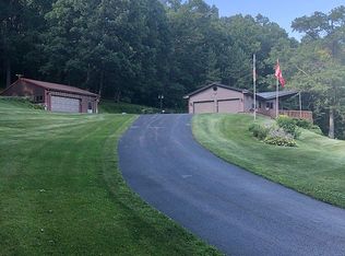 7818 Mellum Rd, Arena, WI 53503