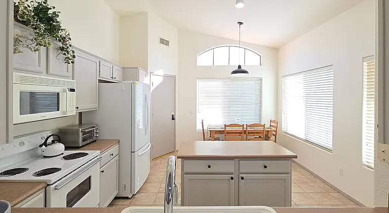 1260 W Seagull Ct — Photo 5