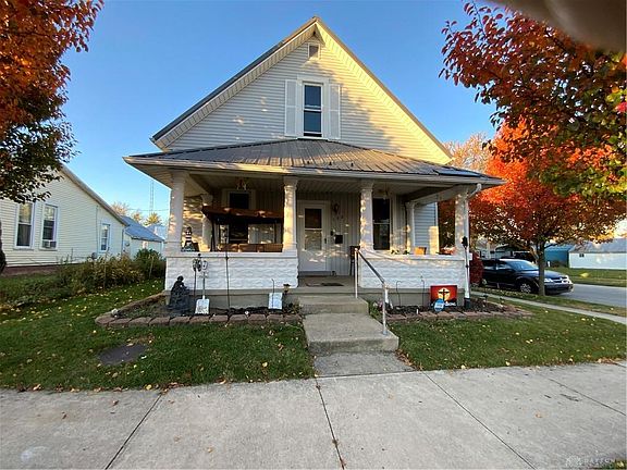 3rd image of 122 Morrow St