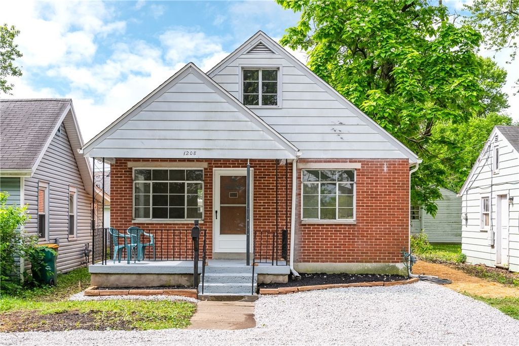 Real estate listing image