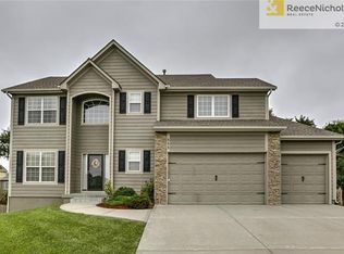 808 SW 35th St, Lees Summit, MO 64082
