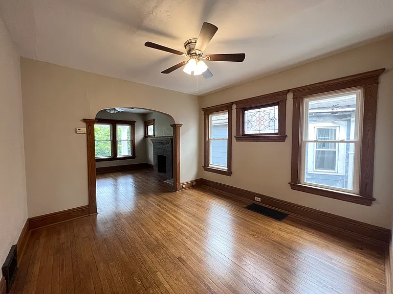 68 W Hazeltine Ave #1 — Photo 6