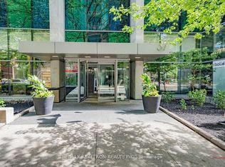 37 Grosvenor St #2002, Toronto, ON M4Y3G5