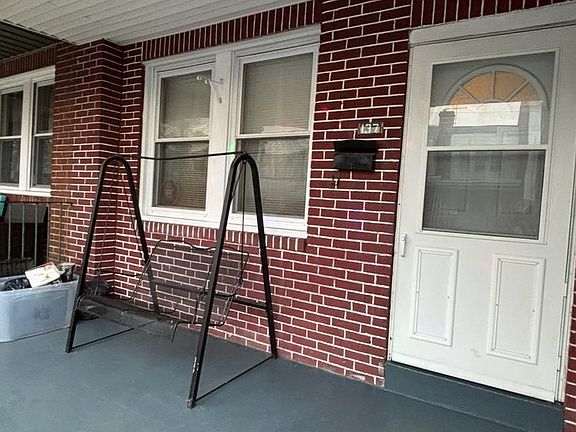 2nd image of 137 W Spencer Ave
