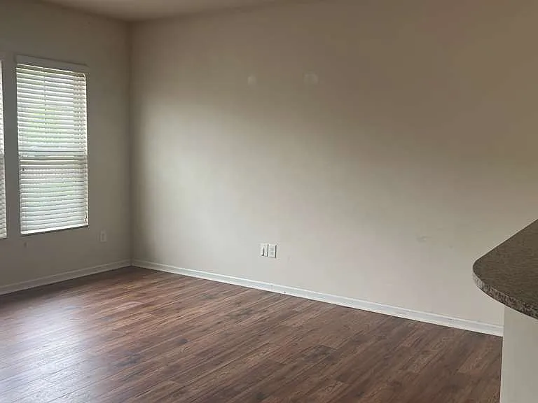 214 Olivet Loop — Photo 9
