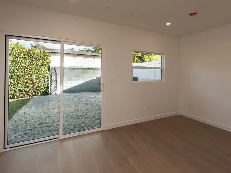3740 Cherrywood Ave — Photo 7