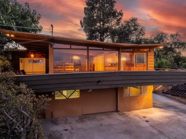 3786 El Canto Dr, Spring Valley, CA 91977