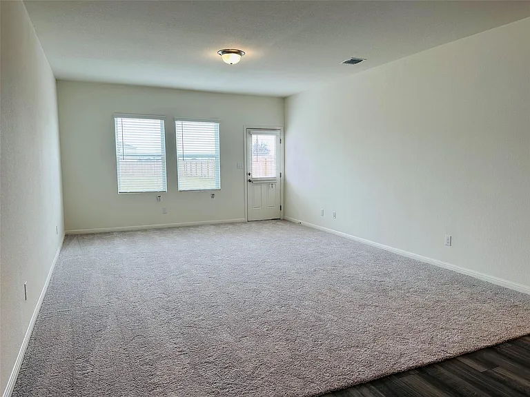 108 Pronghorn St — Photo 7