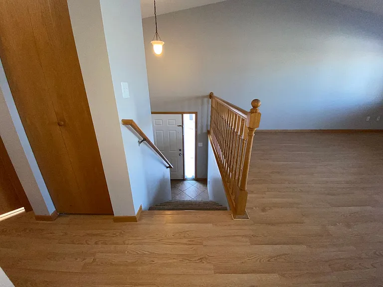 2570 Amber Valley Ct S — Photo 24