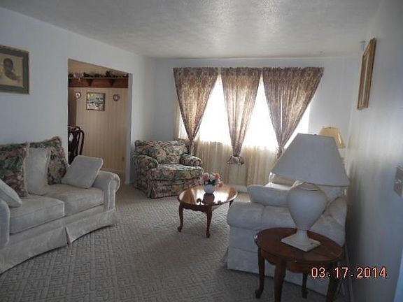 5th image of 4910 Seville Dr