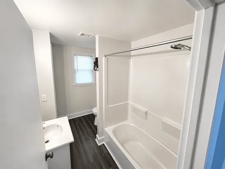 4918 Pleasant Grove Rd — Photo 11