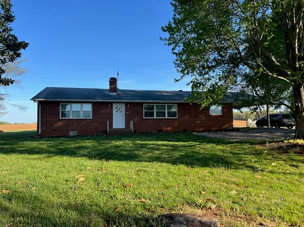 176 Tomlin Mill Rd, Olin, NC 28660