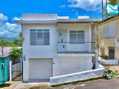 102 Juan R. Quiaones, Gurabo, PR, 00778