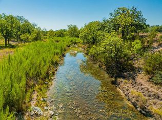 7451 County Road 370, London, TX 76854