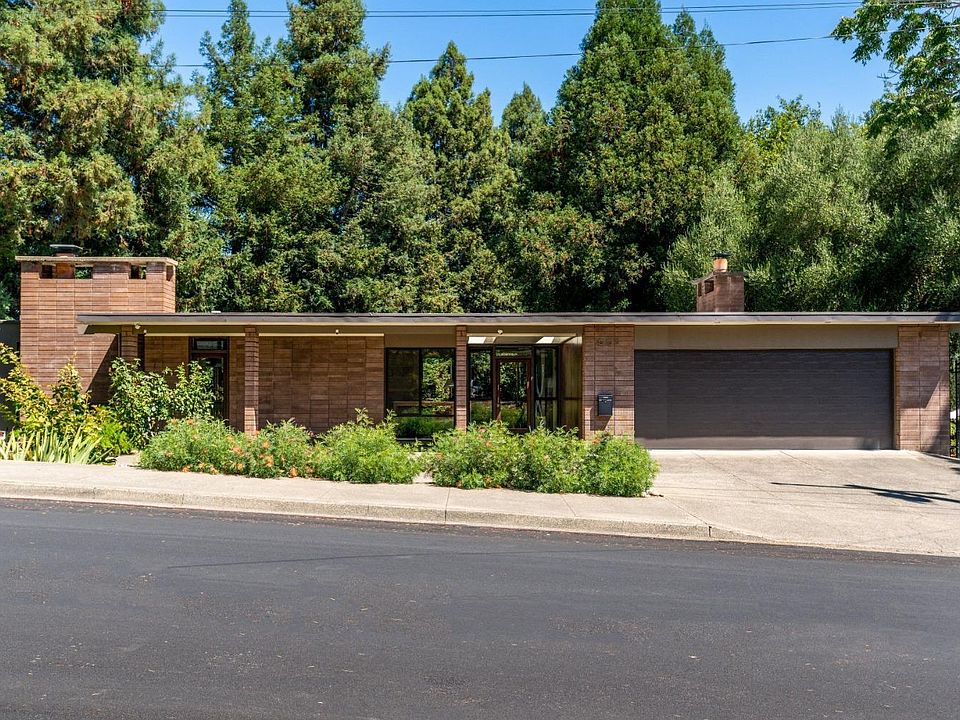 605 Dora Ave, Ukiah, CA 95482 Zillow