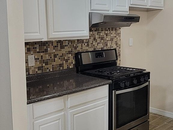 5th image of 5315 Harlan Dr