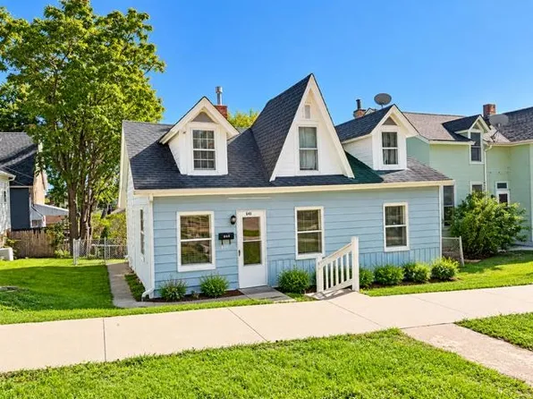 640 W 11th St, Dubuque, IA 52001