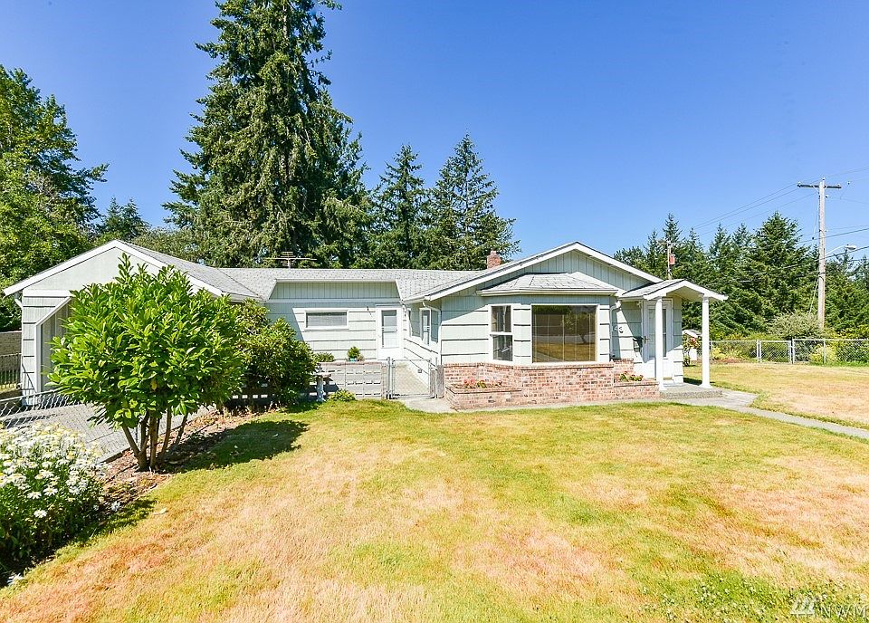 1st image of 143 Dora Ave