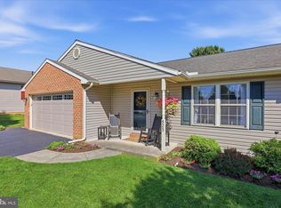 523 Foggy Bottom Rd, Ephrata, PA 17522