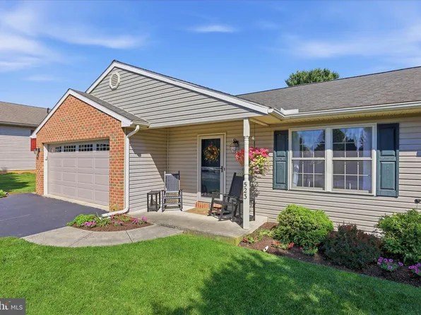 523 Foggy Bottom Rd, Ephrata, PA 17522