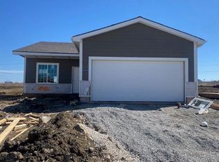 20851 W 190th Pl, Spring Hill, KS 66083