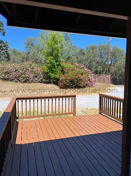 3120 Oak Knoll Rd — Photo 3