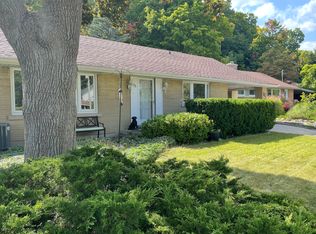 96 Valewood Pl, Kitchener, ON N2H4N6