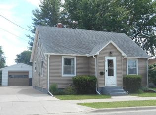 418 W Council St, Tomah, WI 54660