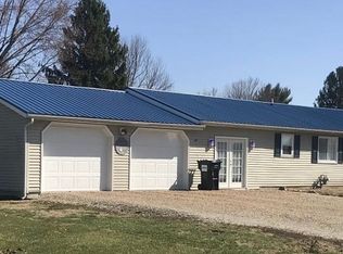 6240 Virginia Rd, Nashport, OH 43830