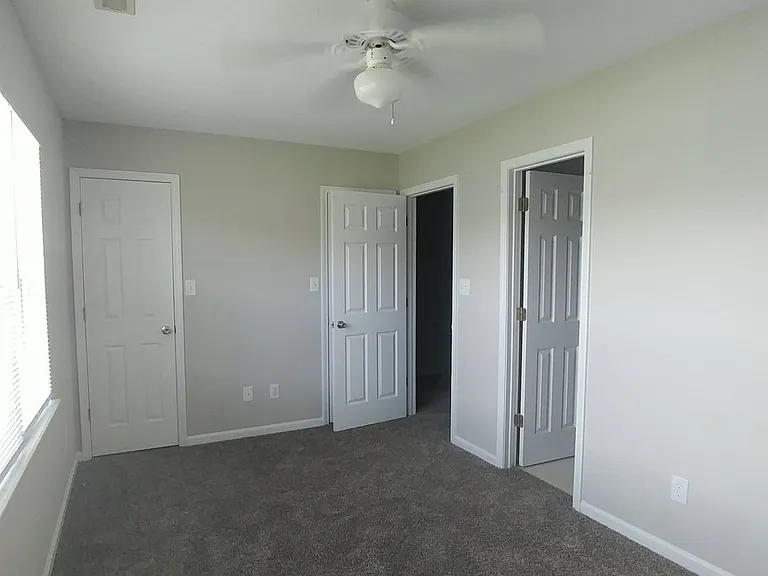 87 Century Ct — Photo 18