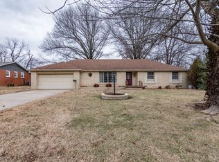 2453 E Edgewood St, Springfield, MO 65804