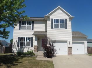 3409 Maple Dr SW, Bondurant, IA 50035