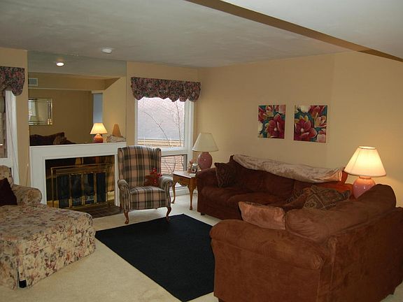 2nd image of 1282 Hillburn Ave NW