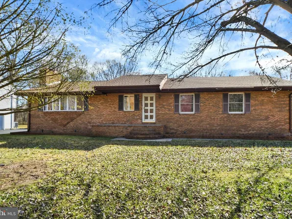 12821 Eastern Ave, Middle River, MD 21220