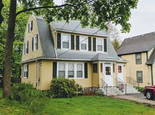 28 Kosta St, Worcester, MA 01607