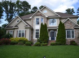 105 Patricks Ct #105, Carrollton, VA 23314