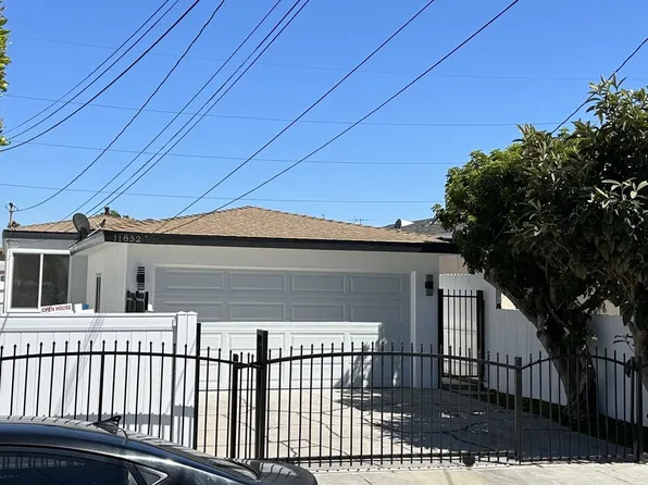 11852 Gale Ave, Hawthorne, CA 90250