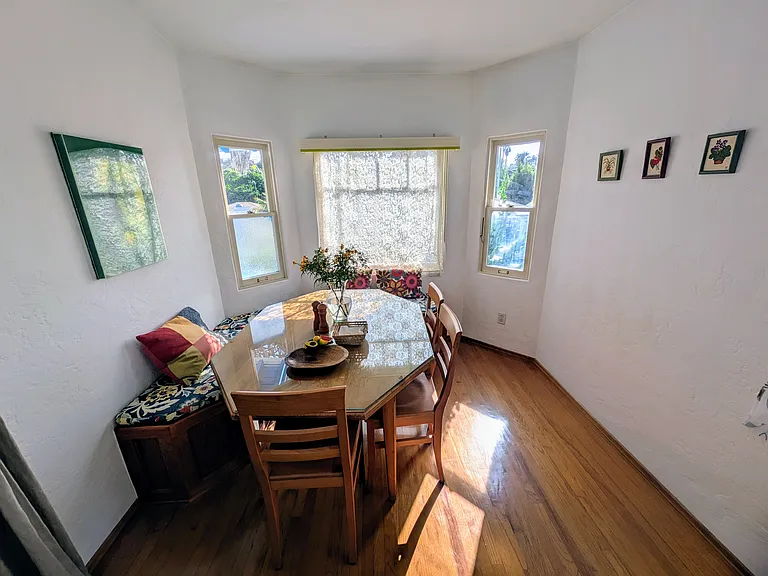 3546 Poe St — Photo 8