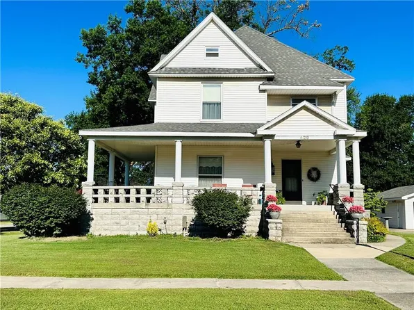 429 S Kansas Ave, Columbus, KS 66725