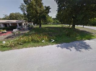 233 E 17th St, Apopka, FL 32703