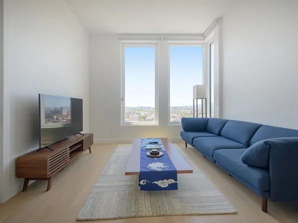 136-18 Maple Ave #15D, Flushing, NY 11355