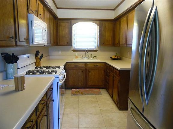5th image of 5851 Meadow Ln