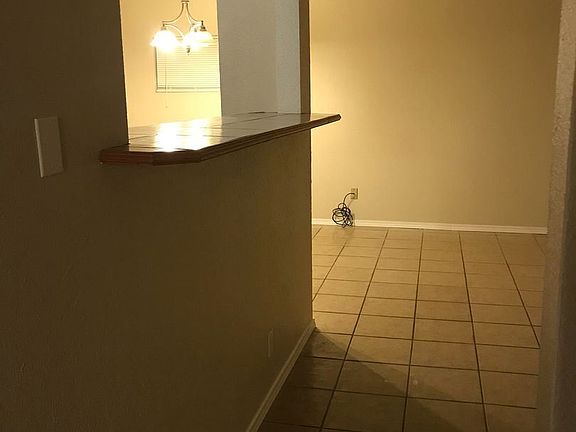 2nd image of 1202 San Mateo Dr